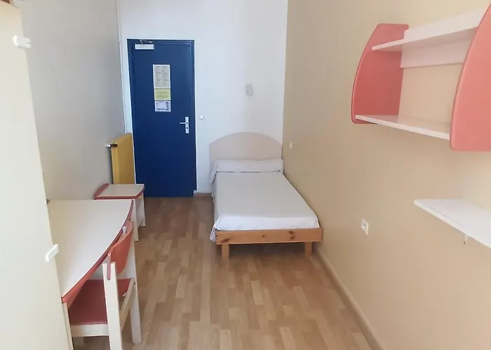 Vandrarhem Campus Santa Maria Cannes