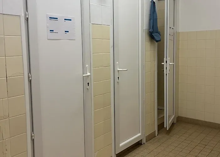 Campus Santa Maria 旅馆 *